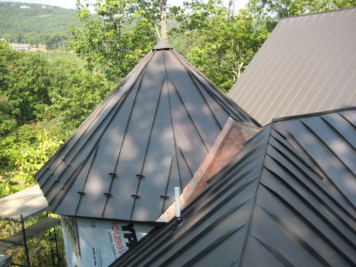 Professional Gutter Cleaning by Craftsman Roofing in Layton